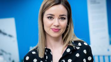 Dafne Fernández comparte una foto en 'topless' en la recta final del embarazo