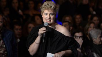 Tania Llasera destroza con siete palabras a la fan que le preguntó dónde se operó los labios