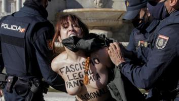 Varias activistas de FEMEN, detenidas por irrumpir en un acto franquista en Madrid
