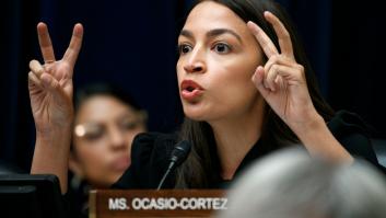 Ocasio-Cortez da un corte antológico a Trump tras llamarla "loca" en Twitter