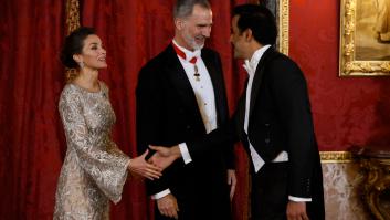 Del menú especial de estrella Michelin a los lujosos accesorios de Letizia: todos los detalles de la cena de gala con el emir de Catar