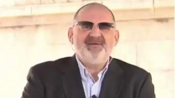 Antón Losada acumula miles de 'me gusta' con una simple pregunta sobre el regreso del emérito