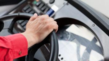 Detenido un conductor de la EMT por masturbarse mientras conducía