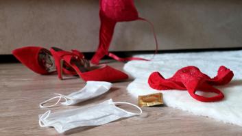 Confinarme con mi follamigo debería haber sido divertido, pero el coronavirus tenía otros planes