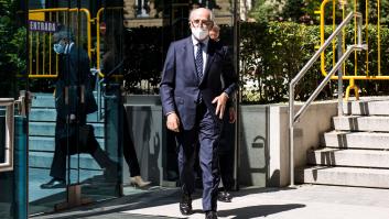 El juez concluye la investigación y exonera a Repsol, Caixabank, Brufau y Fainé por los encargos a Villarejo