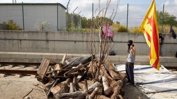 Un tren choca contra un árbol cortado intencionadamente sin dejar heridos entre Les Franqueses y La Garriga (Barcelona)