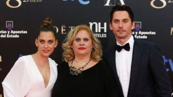 Paco León felicita el cumpleaños a su madre con una antigua imagen junto a María León