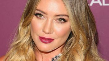 Hilary Duff expone públicamente a un vecino que no le dejó dormir "en toda la noche"