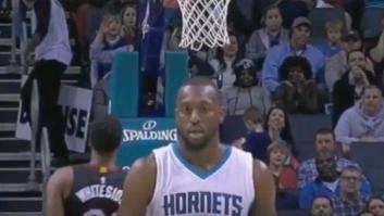 Este jugador hace uno de los mayores ridículos de la NBA por pasarse de listo