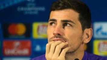 Casillas muestra su última lectura en redes y le llueven las bromas