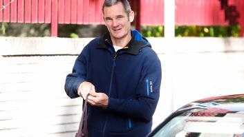 La llamativa chaqueta con la que Iñaki Urdangarín ha acudido a su voluntariado