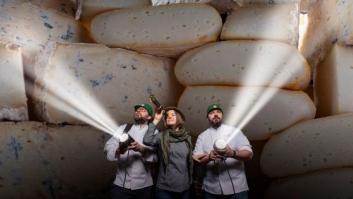 Viaje al Centro del Queso, la Ceremonia del afinador Antony en Lakasa