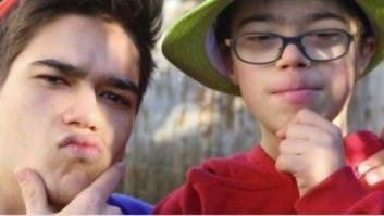 La fantástica entrevista de un joven italiano a su hermano con síndrome de Down