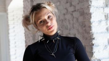 Dora Postigo, hija de Bimba Bosé, sobre las vacunas: "Yo tampoco soy muy fan"