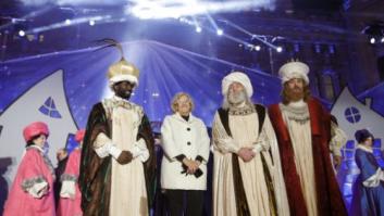 Twitter no perdona a Manuela Carmena los aciertos de la cabalgata de Madrid