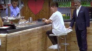 No puede evitar piropear a Matías tras toparse con él en 'First Dates' y Lidia Torrent interviene de inmediato