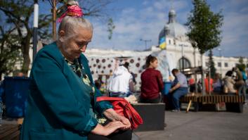 Las 'babushkas', las abuelas ucranianas desplazadas por la guerra con pensiones de miseria