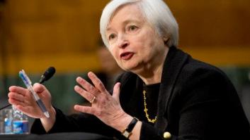 ¿Puede una mujer ir al trabajo con la misma ropa sin que la condenen por ello?