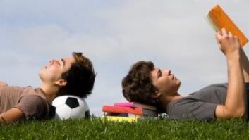 El nuevo Plan de Fomento de la Lectura buscará equiparar el tiempo para lectura y deporte en las aulas
