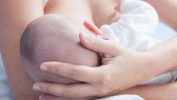 Un policía local de Requena salva a un bebé de cinco meses de morir ahogado