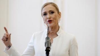 Las 5 imágenes de Cristina Cifuentes que te van a llegar por WhatsApp