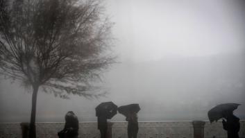 Tiempo: la semana comienza con mucha lluvia y avisos en la costa gallega y levantina