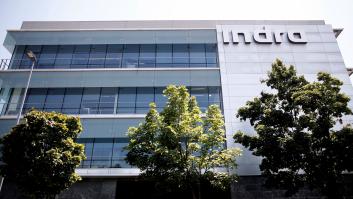 Indra se desploma un 21% en bolsa tras el cese de consejeros y la CNMV lo califica de "preocupante"