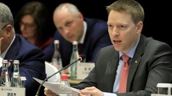 Cadena de dimisiones entre altos cargos de la Casa Blanca tras los disturbios