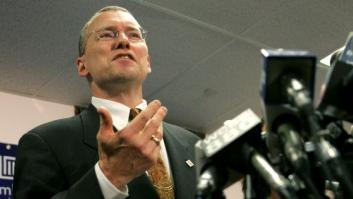 Un famoso abogado estadounidense se quema a lo bonzo en contra de la contaminación