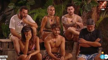 Los 'supervivientes', pillados con un preservativo 'de contrabando'