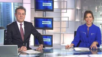 La genial reacción de Ángeles Blanco ('Informativos Telecinco') a las bromas por su 'look'