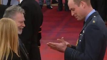 El comentadísimo gesto del príncipe Guillermo: fíjate en las manos