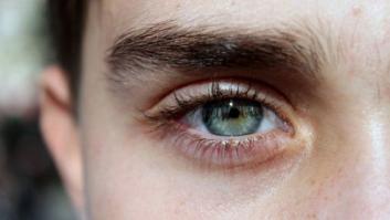 La expresión de las cejas ha sido clave en la supervivencia humana