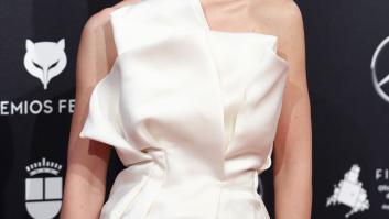 El vestido de Celia Freijeiro le juega una mala pasada y la deja al descubierto en la alfombra roja de los Feroz 2020