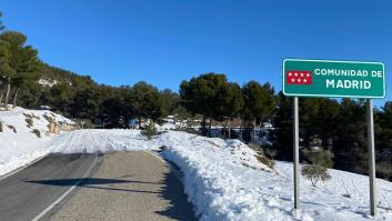 El Gobierno de Madrid responde a esta imagen con otra foto y el PSOE golpea con una más