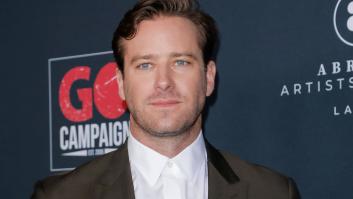 La exnovia de Armie Hammer, sobre su canibalismo: "Me dijo que quería asar mi costilla"