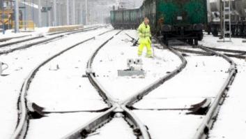 Los 1.500 pasajeros del AVE atrapados por la nieve, trasladados a sus casas