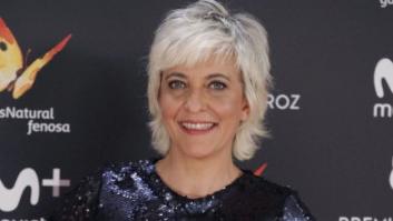 La peineta de Eva Hache cuando le preguntan por sus joyas en los premios Feroz