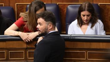 Rufián rescata justo ahora la pregunta que le hizo varias veces a Cospedal en una comisión