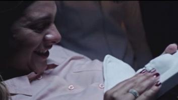 La ecografía más emocionante: una embarazada ciega conoce a su hijo gracias a un molde 3D