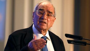 Martín Villa cita a Unamuno para criticar la Ley de Memoria: "Podréis vencer, pero no convencer"