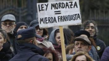 El PP se queda solo en su defensa de la ley mordaza, abocada a su reforma