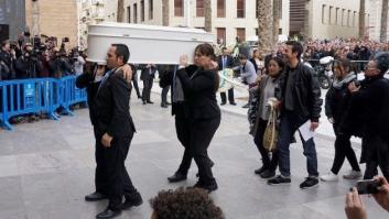 La madre de Gabriel, tras el funeral: "Mi niño ha ganado. La bruja ya no existe"
