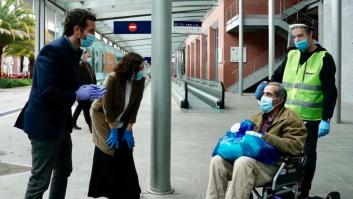 El comentado detalle de esta imagen de Pablo Casado en IFEMA: se ve a la derecha de la foto