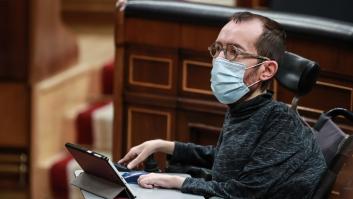 Revuelo por este tuit de Pablo Echenique en plenas protestas por Pablo Hasel