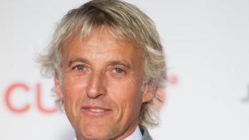 La foto de la huelga feminista que ha arrancado "una gran sonrisa" a Jesús Calleja