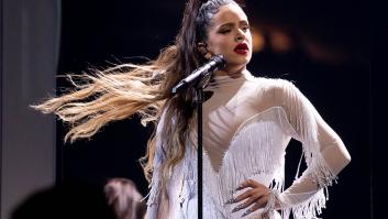 "¿En serio es necesario?": Rosalía desata multitud de comentarios por este detalle de su portada en 'People'