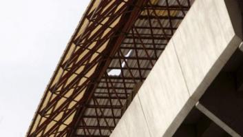 Suspendido el Deportivo-Betis por los daños en las cubiertas de Riazor