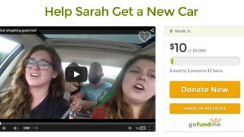 Los peligros de ir grabando con un palo de 'selfie' cómo cantas en el coche