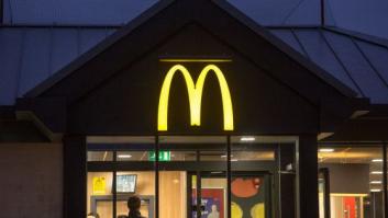 Un cliente, expulsado de un McDonald’s por querer dar de comer a un mendigo